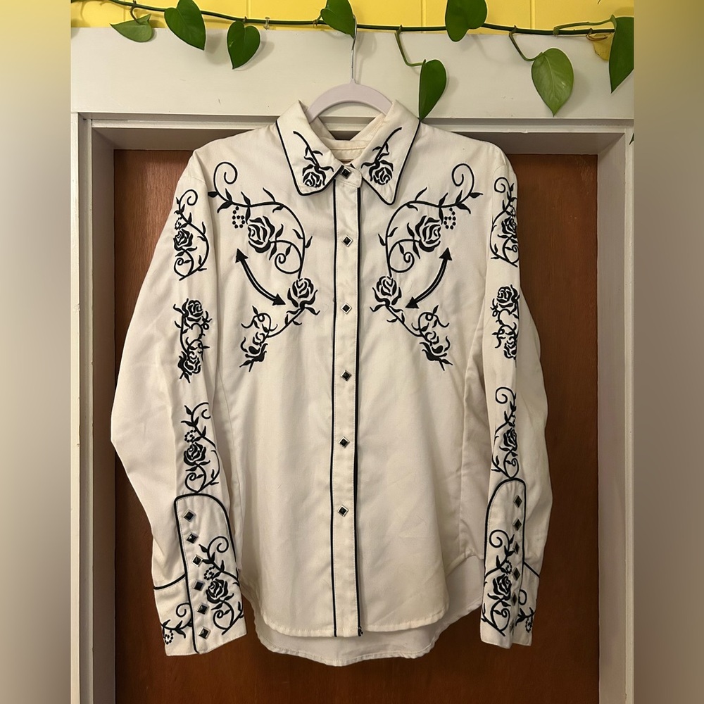 Scully Embroidered Button Down - image 1